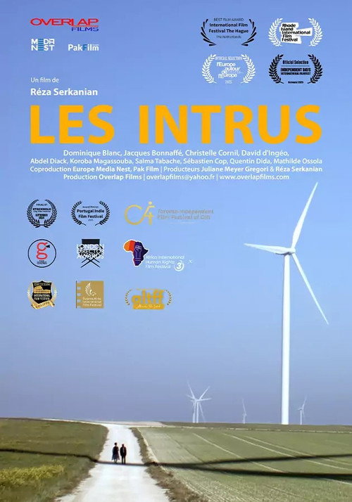Les Intrus
