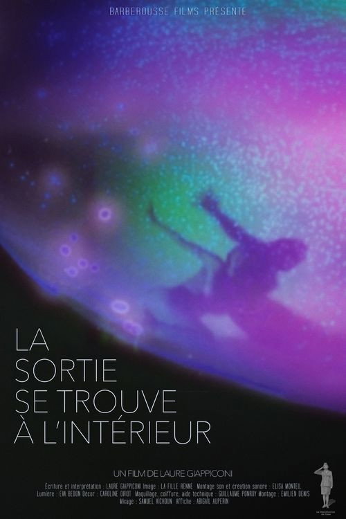 La sortie se trouve à l'intérieur