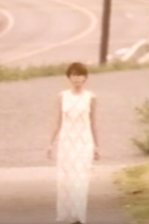 禁じられた情事 不倫妻大股びらき
